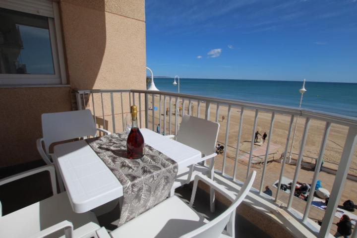 Apartamento Primera Linea Playa Centro De Guardamar Leilighet Guardamar del Segura Eksteriør bilde